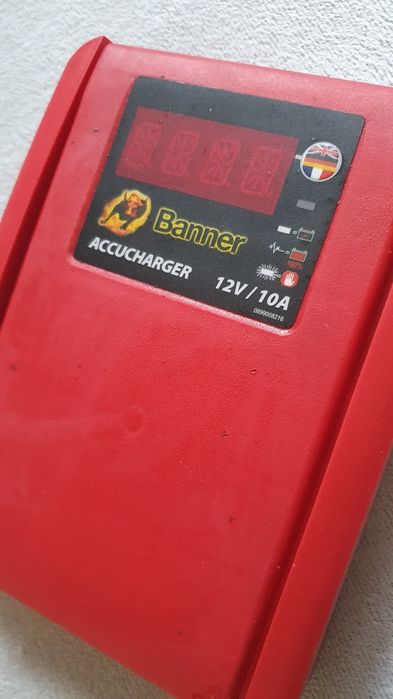 Ładowarka BANNER 10A obudowa + Wyświetlacz