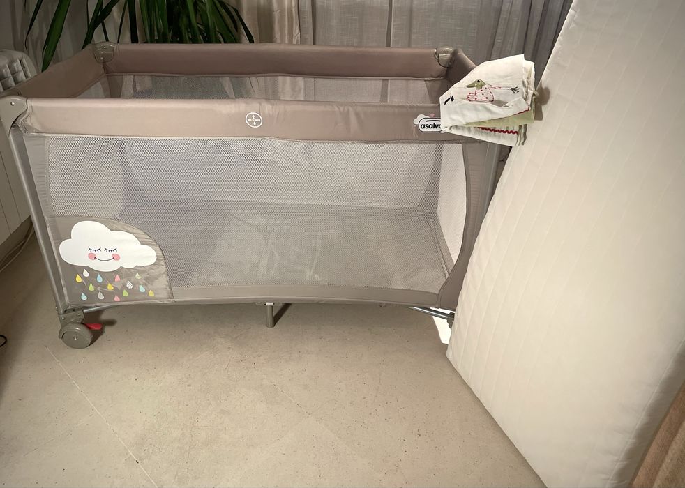 Cama de viagem Asalvo COM colchão EXTRA e lençóis