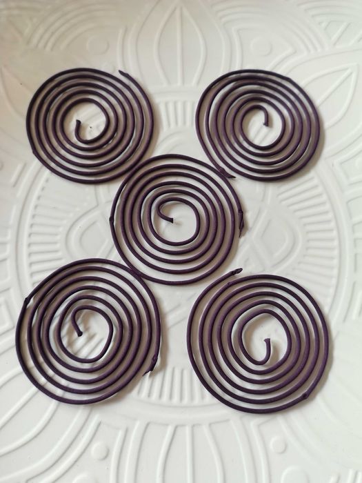 5 kadzidełek spiralnych lawenda-odstrasza komary i muchy kod1174