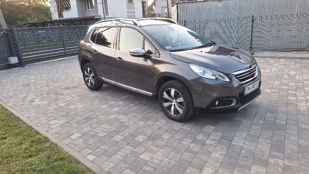 Peugeot 2008 benzyna Led