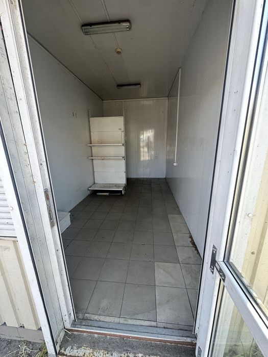 Оренда магазину 12,5 м2, Варварівка, центр, парковка