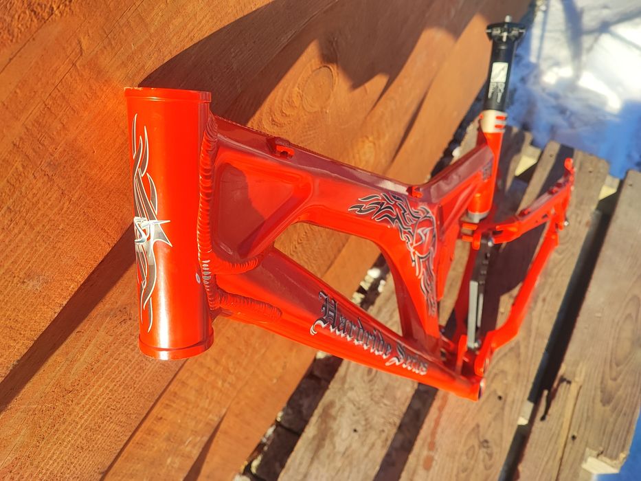 Rama rowerowa full Shock Therapy DH Hardride Series alu 26" Retro MTB