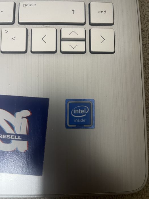 Notebook HP 14s - Intel - Windows 10 - Usado