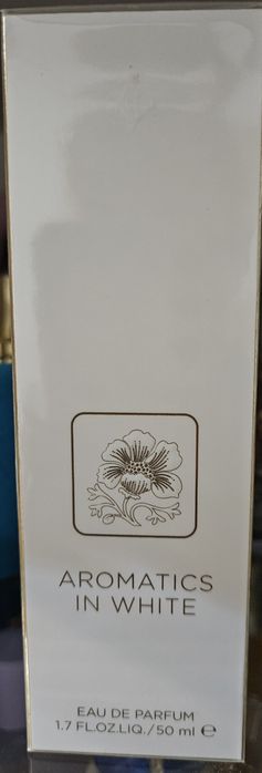 Clinique Aromatics in White