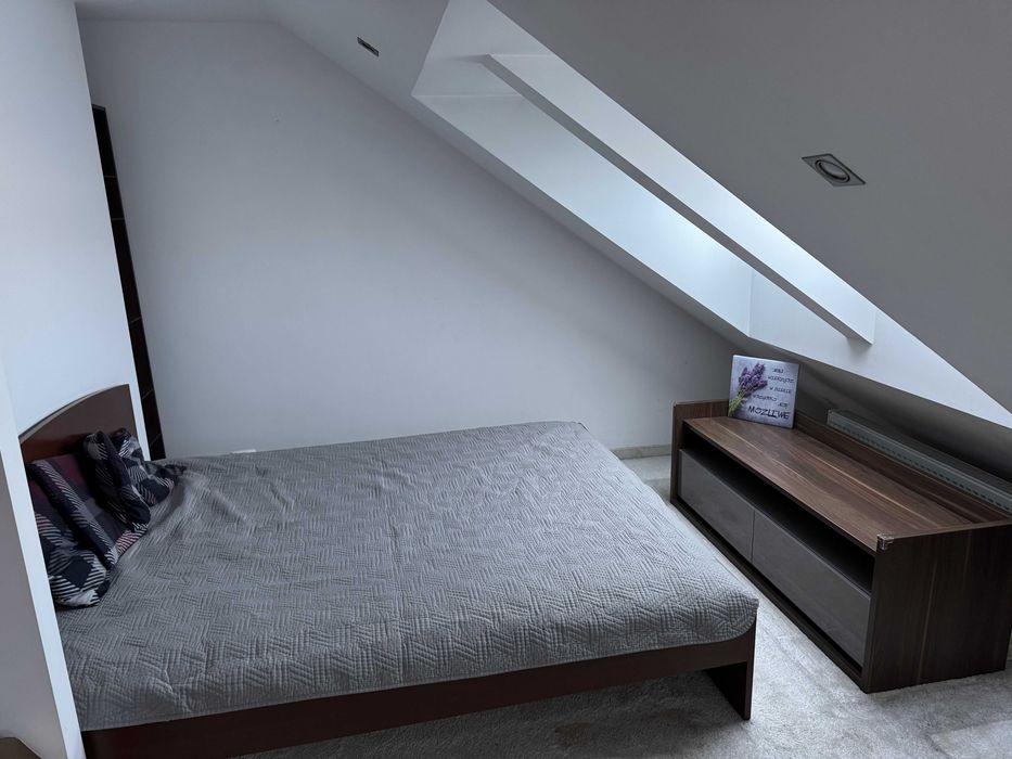 Dwupoziomowe mieszkanie 52 m² na wynajem – świetna lokalizacja, ciche osiedle - Widok 6