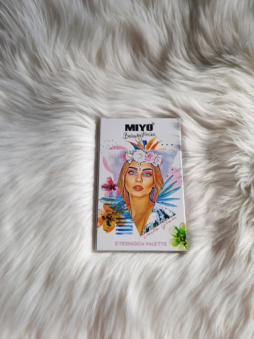 Miyo, paleta cieni, insta glam, cienie do oczu