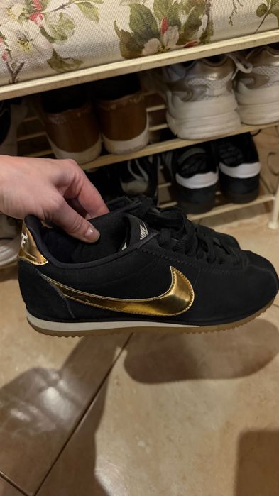 Красовкі       Nike