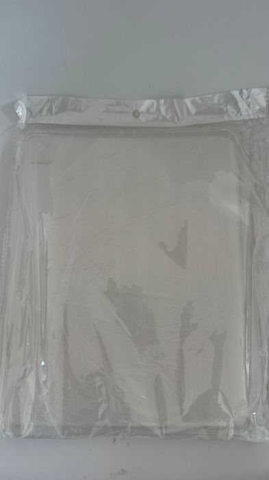 Título: Capa Traseira p/ iPad Pro 12.9" – Preta Anti-Choque (Nova)