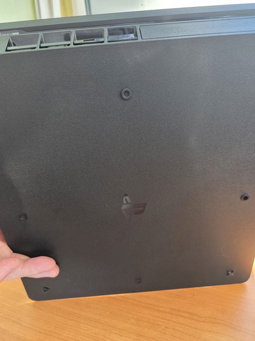 PlayStation 4 Slim 500GB  Заводська пломба / Ідеал