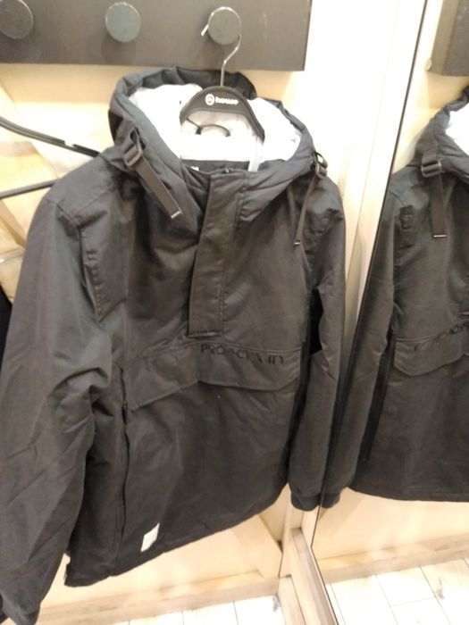 Куртки Hause нові