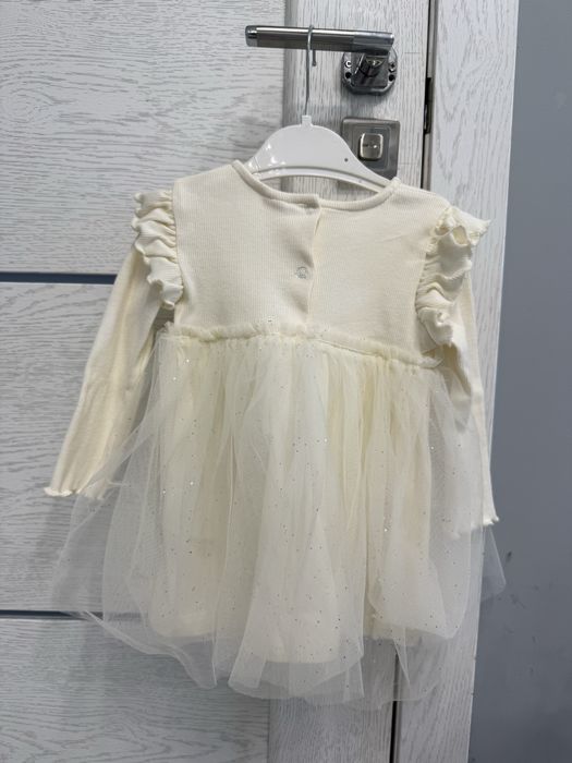 Святкова пишна сукня LC Waikiki (LCW baby) на дівчинку, розмір 6-9 міс (68-74 см)