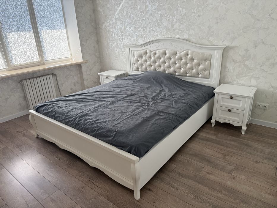 Ліжко з ортопедичним матрацом