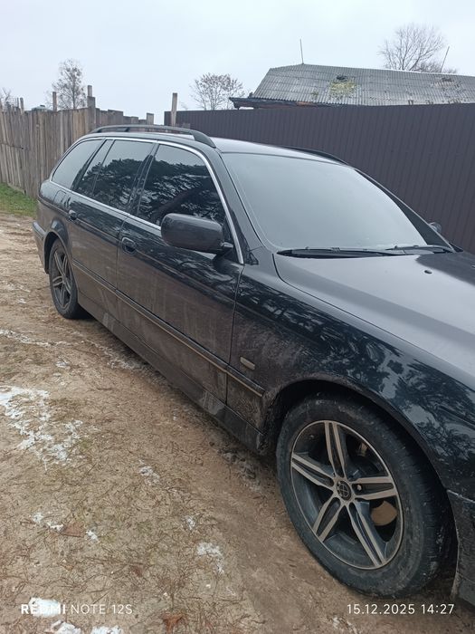 BMW E39 M54B25 Touring 2002 рік рестайлінг універсал механіка обмін