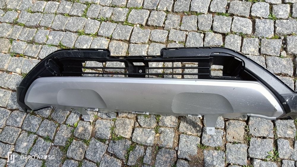 Avental parachoques Toyota rush 2018