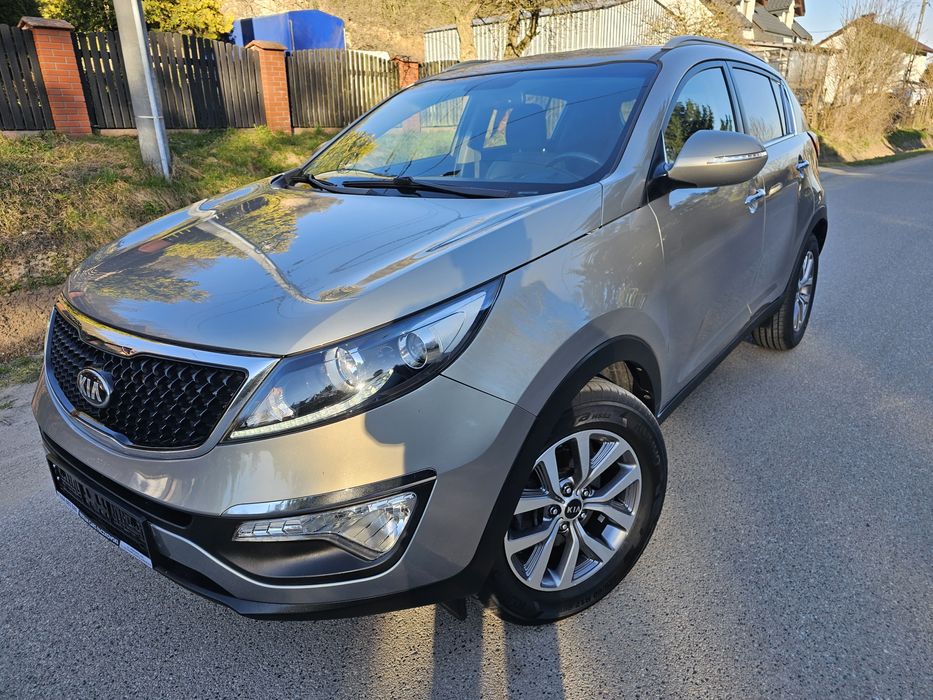 Kia Sportage benzyna kamera navi świeżo sprowadzony