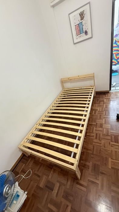 Cama  solteiro  nova