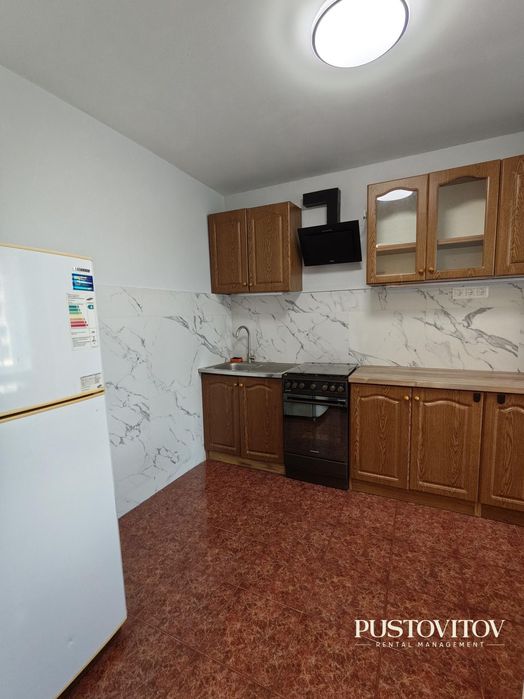 Аренда 2к квартиры Базарная/Леонтовича