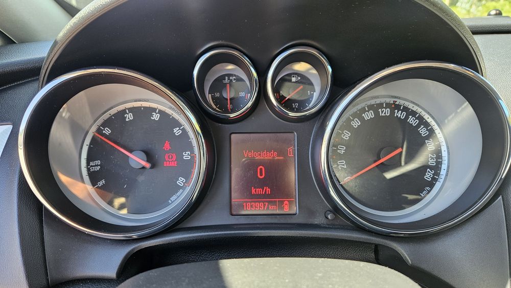 Opel Astra GTC 1.7cc 130cv 180mil km