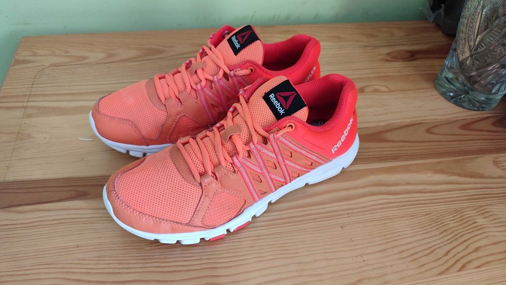 Кроссовки Reebok Yourflex Train 39,5р. стелька 25,5 см.