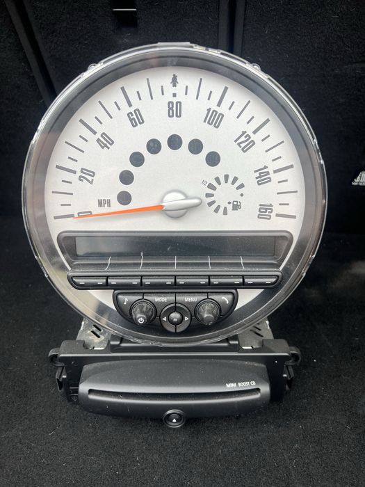 Щиток приборів/мультимедіа Mini Cooper Countryman R60 10-16