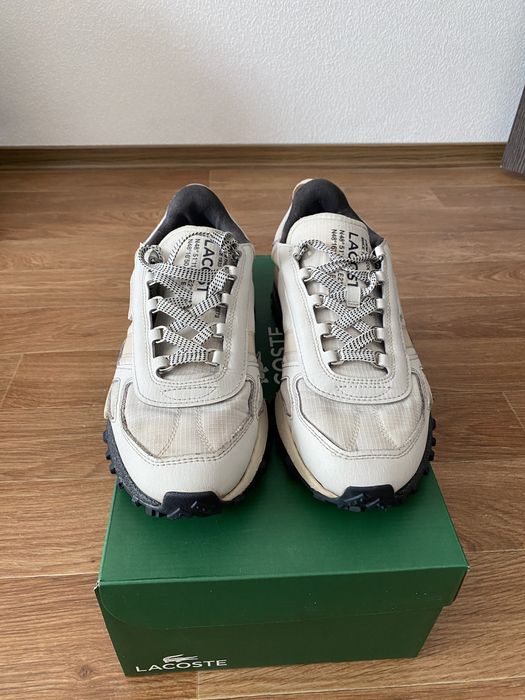 Кросівки Lacoste Elite Active бежеві 44 розмір