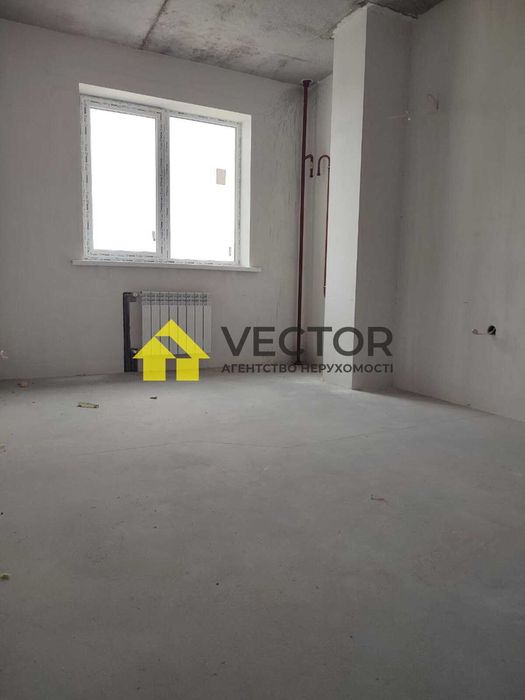 Найбільша квартира у ЖК Пелюстковий 65м2. Кухня 13м2. Переуступка