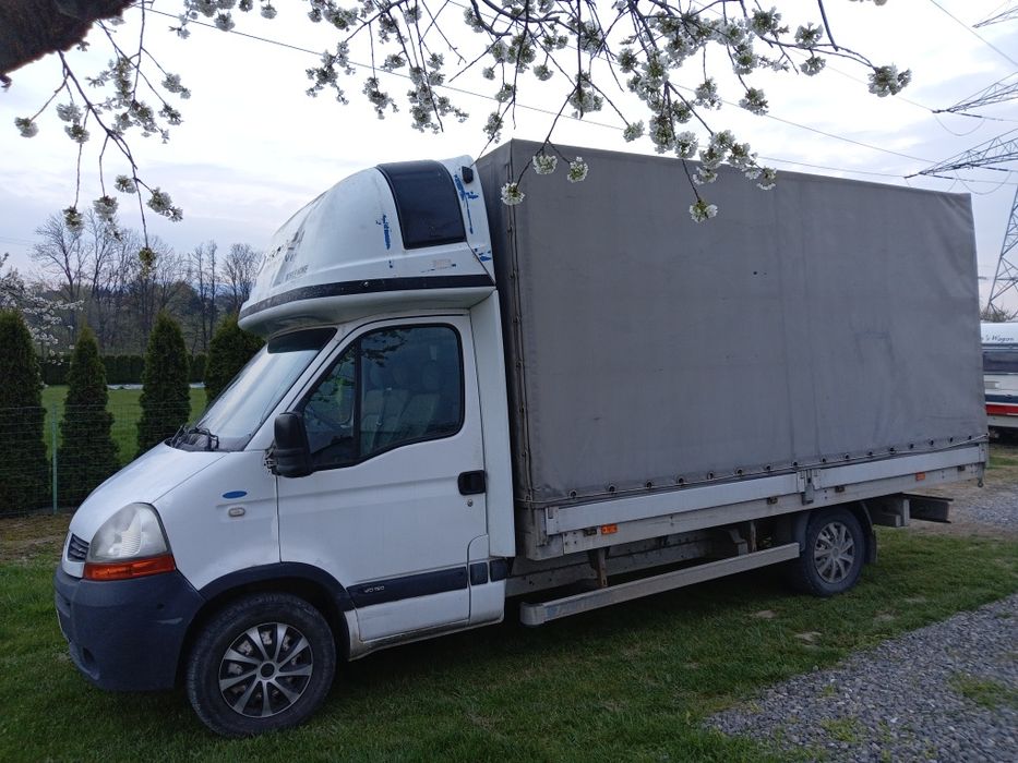 Transport auto laweta dostawczy