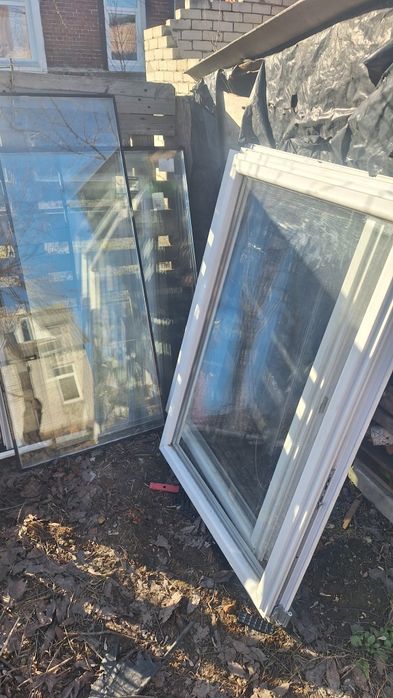 Продам двери и окна бу