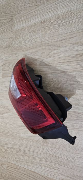 Farolim Nissan Qashqai J11