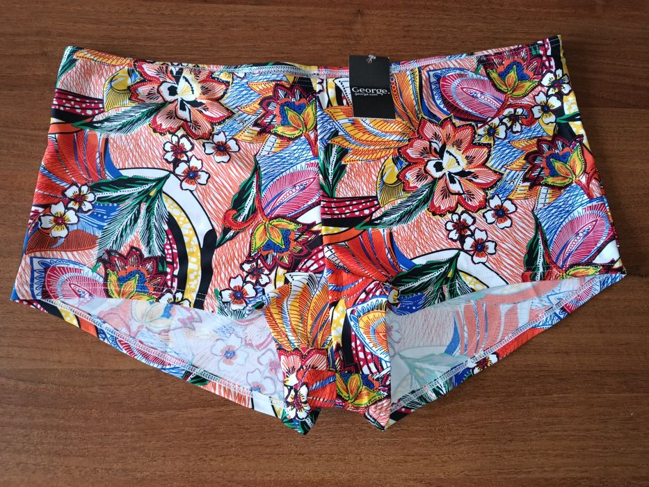 Новые плавки женские 52-56размер