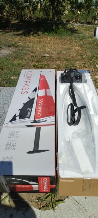 Veleiro rc categoria 65 cm