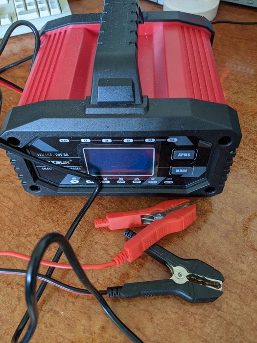 Инверторное зарядное устройство 12v 15a