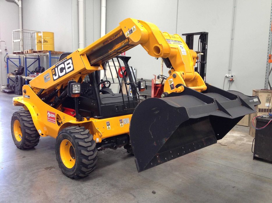 Оренда, екскаватор самоскид / навантажувач автовишка