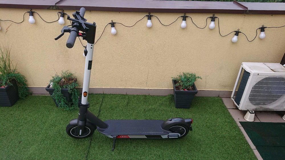 Hulajnoga Audi Segway Max G30 Pudełko