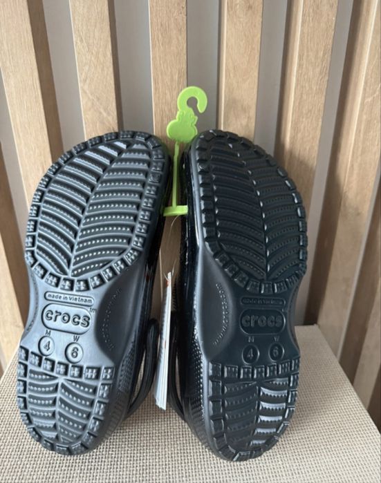 Klapki damskie Crocs High Shine r. 36-37, m4/w6 Nowe błyszczące