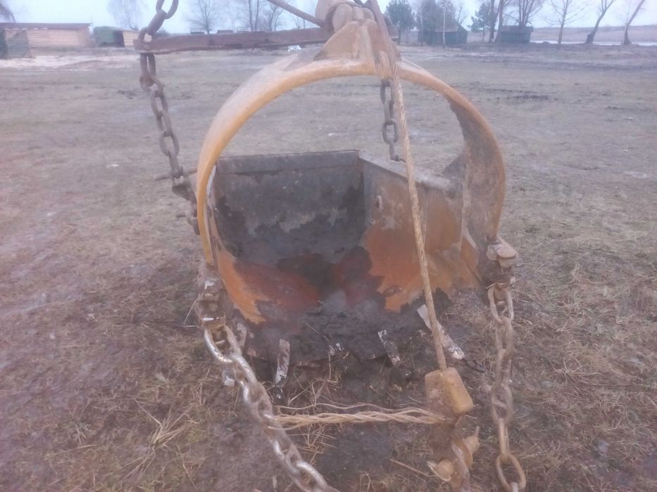 Продам екскаватор