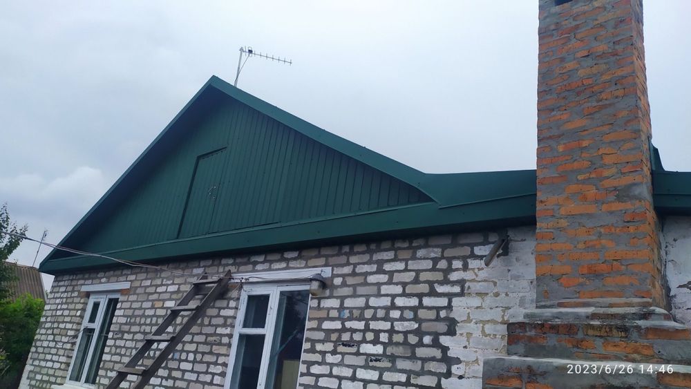 Фарбування дахів,  терміновий ремонт.