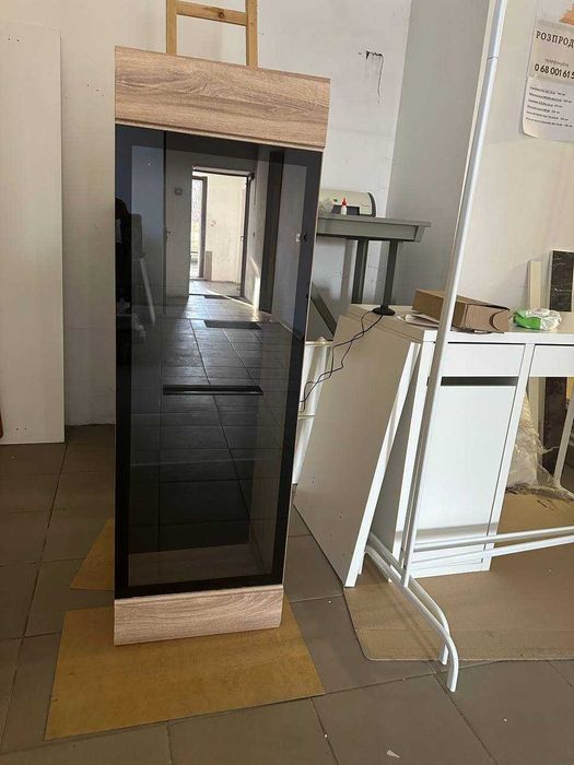 Вітрина Fever BRW з підсвіткою, 38х40х125 см, навісна вітрина