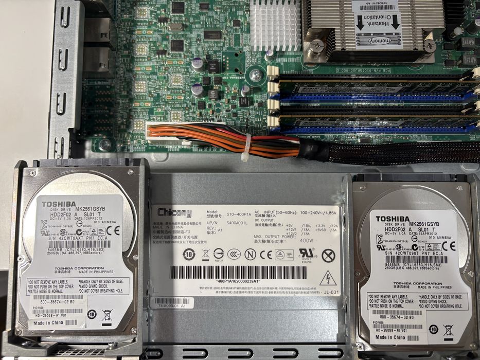 Server Cisco C170 (opis)