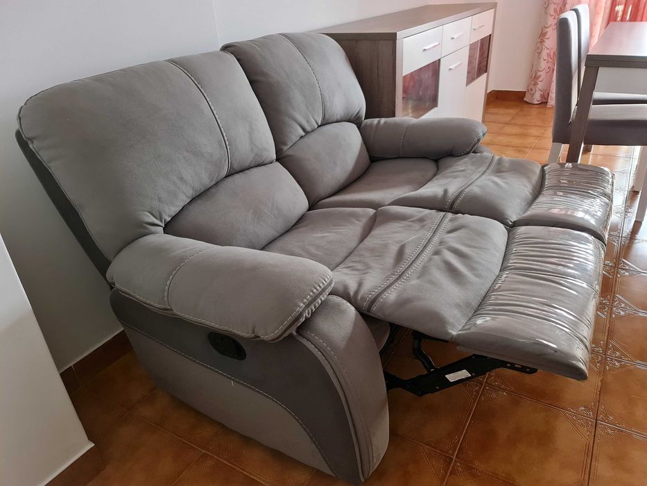 Sofá 2 lugares com assentos extensíveis