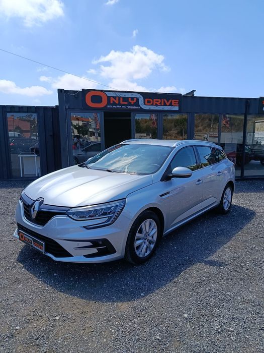 Renault Megane ST E-Tech híbrido plugin, IVA DEDUTÍVEL! Nacional