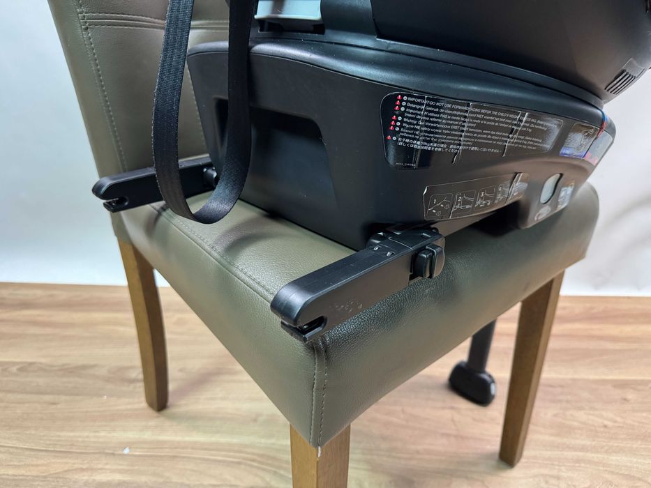 Fotelik samochodowy JOIE SPIN 360 GTI 0-18 KG OBROTOWY 360 IsoFix