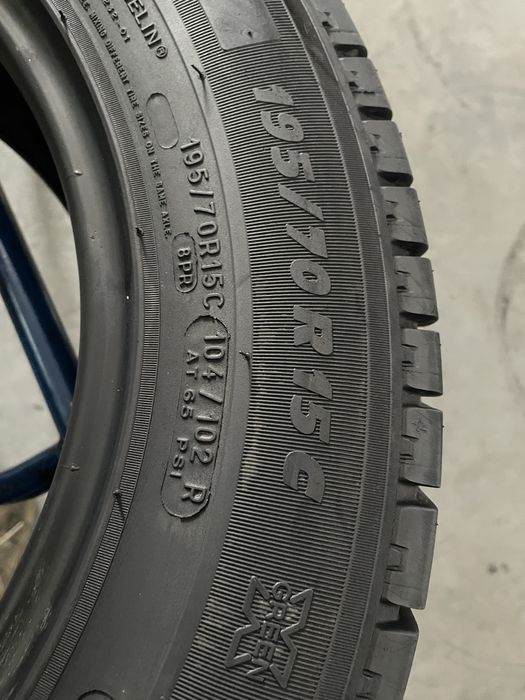Шини 195/70/15с - 4шт Michelin Agilis