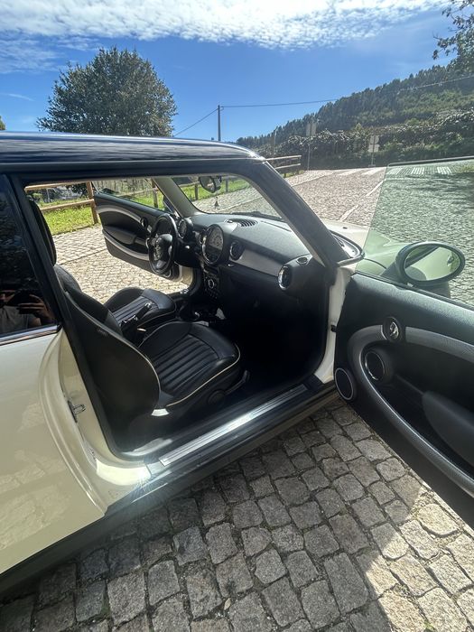 mini cooper one d