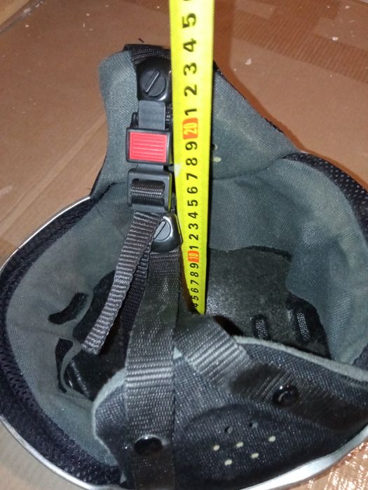 Uvex Kask narciarski rozmiar L, Zamość polecam