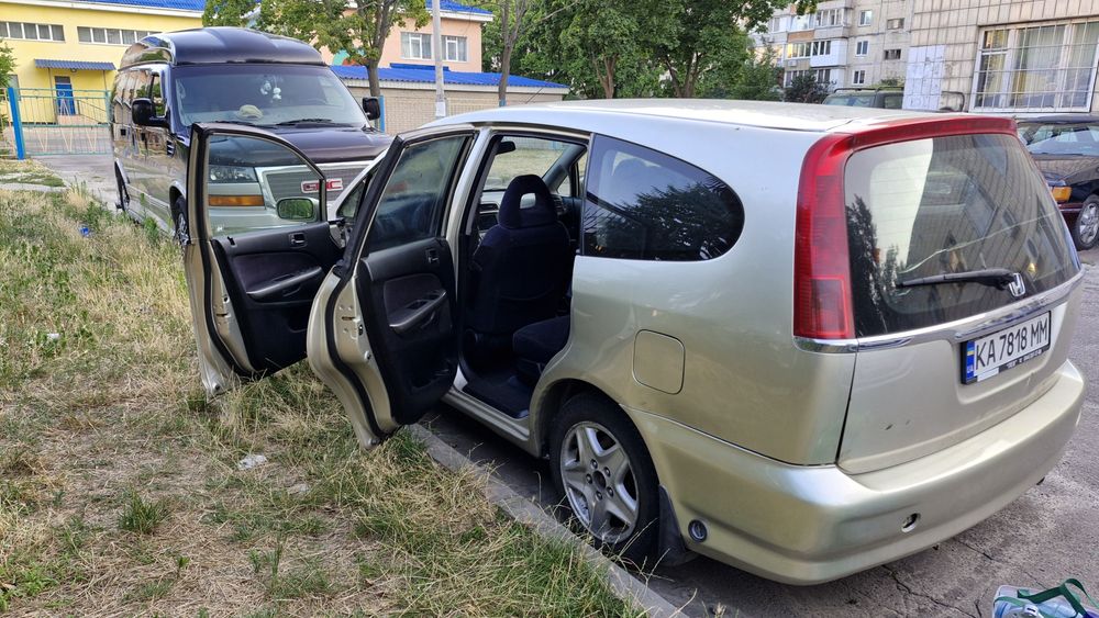 HONDA STREAM 2003 VIN JHMRN38503C203399 фото оголошення 3 з 9