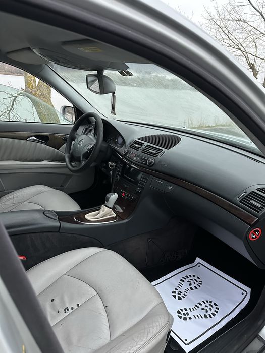 Mersedes benz E w211 2.2 дизель автомат