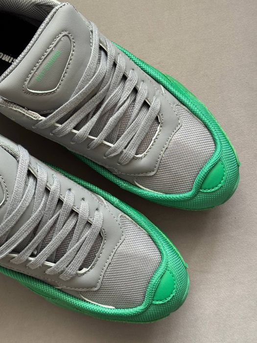 Adidas Raf Simons OZWEEGO II Alate Grey