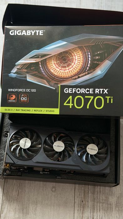 Gigabyte RTX 4070 TI OC 12G