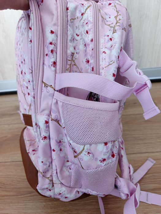 Plecak szkolny dziewczęcy St.Right Różowy kwiatki